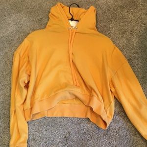 Cropped mustered yellow hoodie